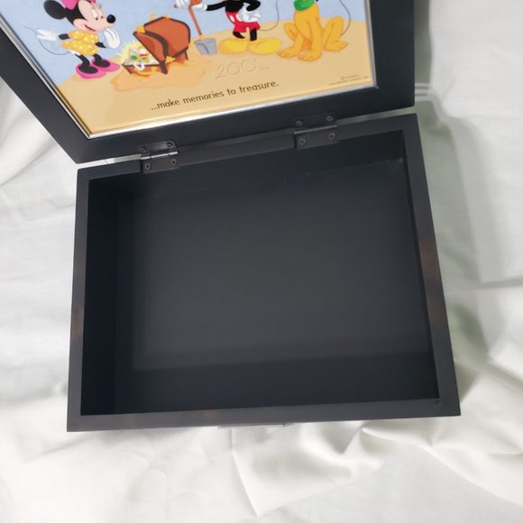 Hallmark Disney Walt’s 100 years Jewelry/ Trinket Black Box /Mickey and Mini - Picture 4 of 5